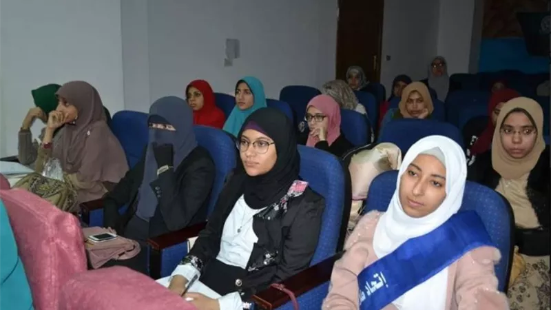 المصايد السمكية وأهميتها فى ندوة بجامعة السويس