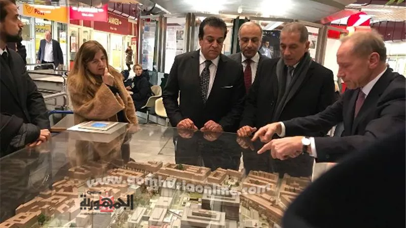 عبد الغفار يشهد توقيع عقد شراكة بين جامعة فيينا وطب النهضة