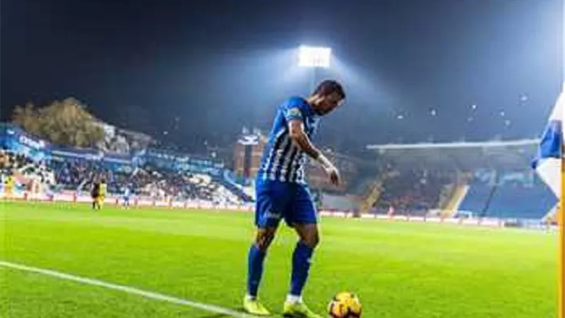 تريزيجيه في لاتسيو الإيطالي يناير المقبل