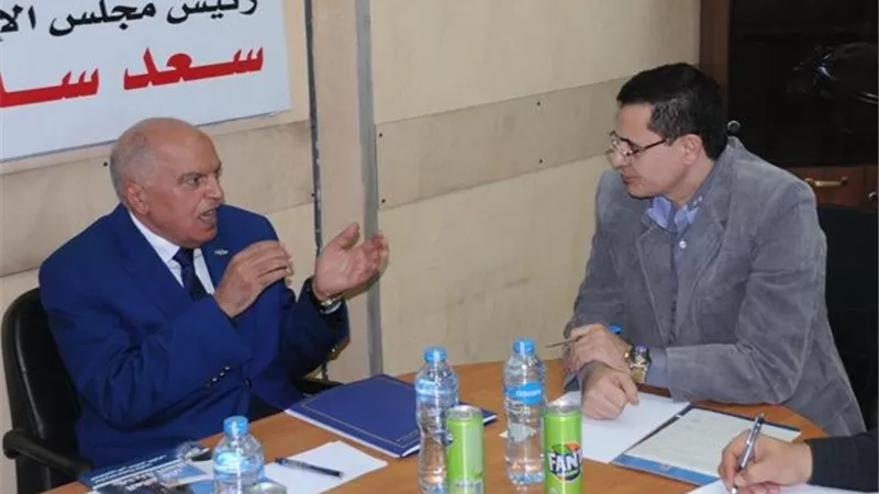 خلف الزناتى: صرف 23 الف جنيه للمعلمين من اول يناير