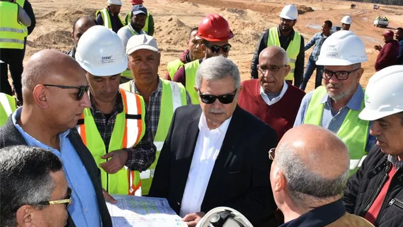 رسلان يتفقد محطة معالجة الصرف بالحبيل شمال شرق الأقصر