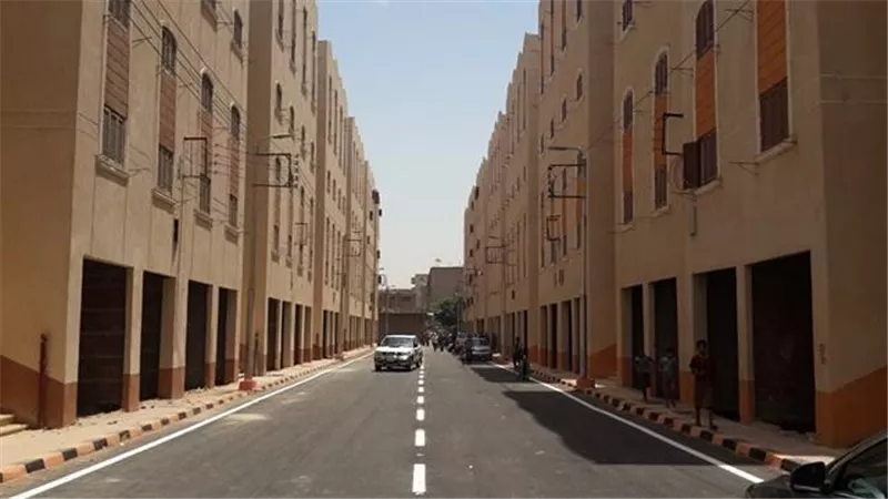 اخلاء مدينة العمال العشوائية بالمنيا لبدء تطويرها