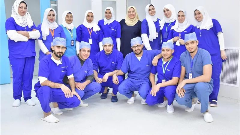 إستئصال ورم خبيث بالقولون والمستقيم بالمنظار الجراحي في الكبد المصري