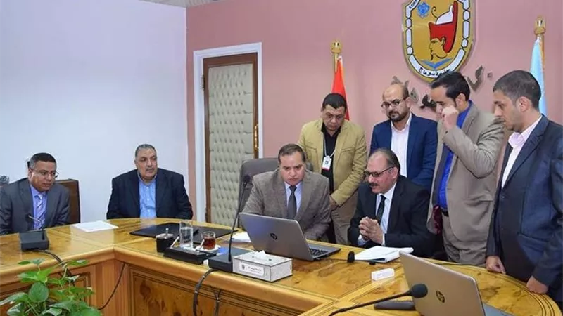 جامعة سوهاج تستقبل فريق وزارة المالية