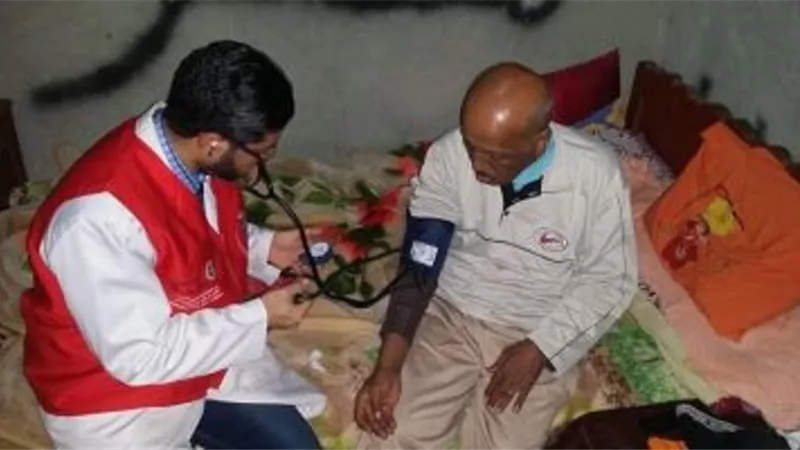صحة الأقصر تجرى لمواطن تحليلات 