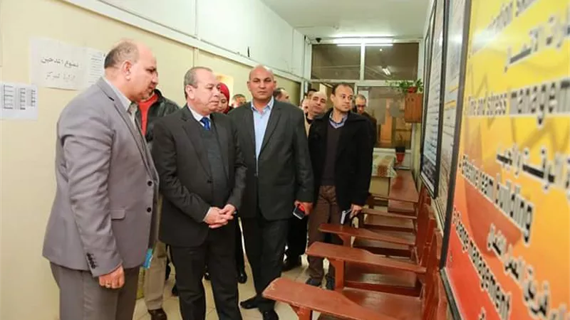 محافظ كفرالشيخ يتفقد مركز التدريب على علوم الحاسب وتكنولوجيا المعلومات