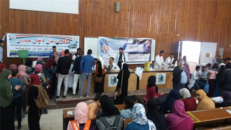 رئيس جامعة المنيا : 15 الف من الطلاب والعاملين استفادوا من برنامج 
