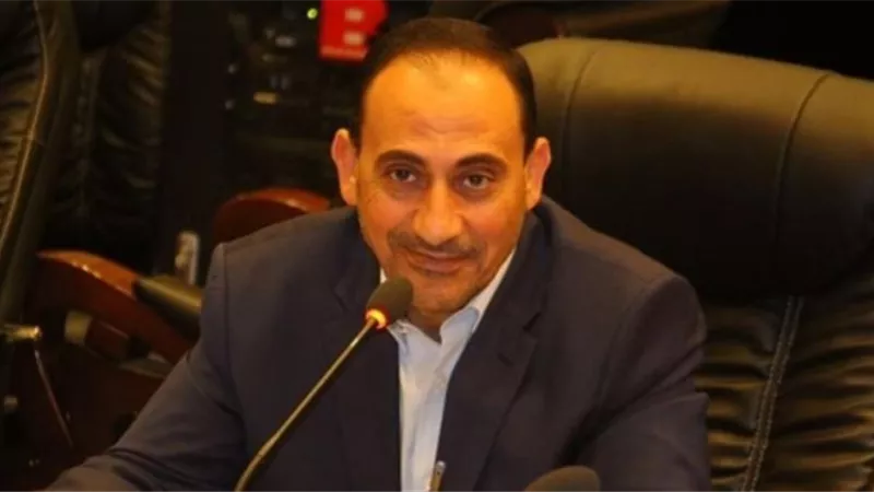 برلمانى يتهم المحافظين بالفشل فى حل مشكلات التوك توك