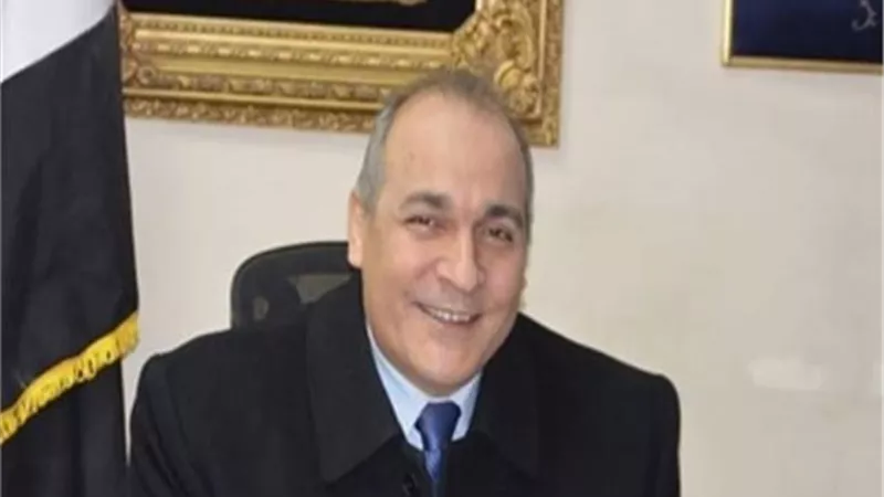 تعليم القاهرة تفتح معرض ايسف القاهرة