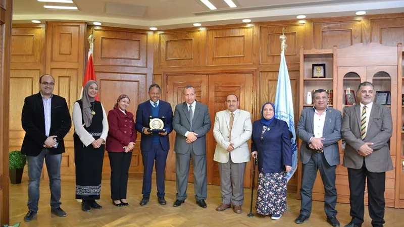 برنامج الغذاء العالمى بجامعة السويس