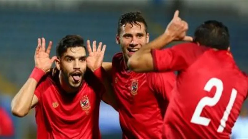 الزمالك يخاطب هيدرسفيلد لشراء نجم الأهلى.. راداً على مفاوضات 