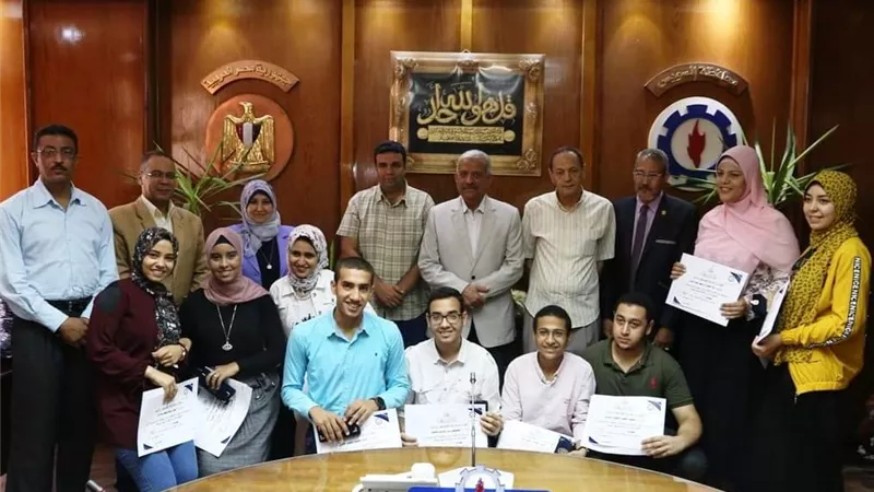 محافظة السويس تحصد 9 مراكز أولي علي مستوي الجمهورية في الدبلومات الفنية