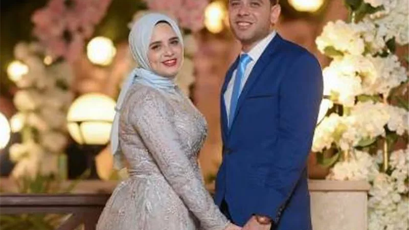 الدكتورة بسنت رجب خطفت قلب المحاسب كريم ربيع