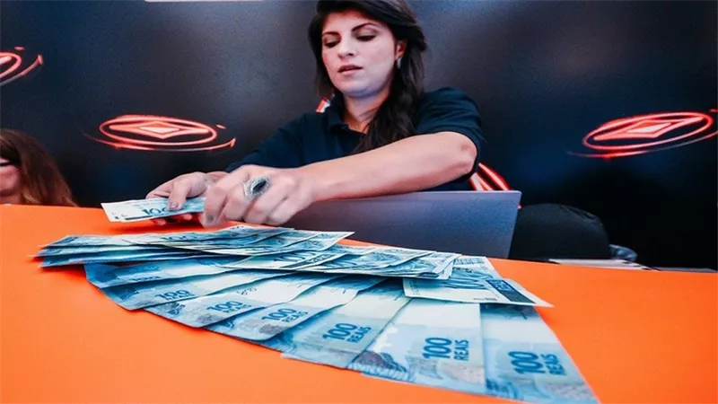 كازينو يدفع ملايين الدولارات لامرأة كسرت ساقها على ارضه