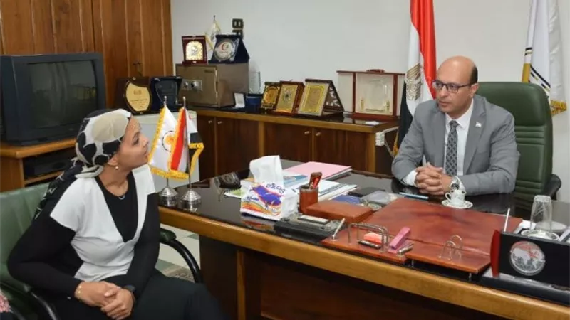 منح دراسية لتمويل المشروعات البحثية المبتكرة التي توفر حلولاً لمشكلات المجتمع