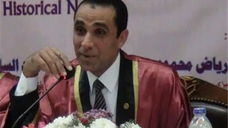 عميد آداب الفيوم يشارك في افتتاح الملتقى الدولي السادس للكاريكاتير
