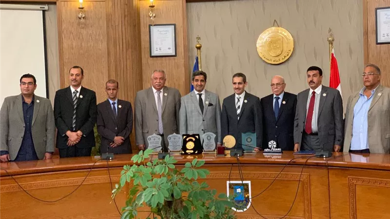 طارق رحمي: المؤتمر الدولي لعلوم الرياضه إبريل القادم بجامعة القناة