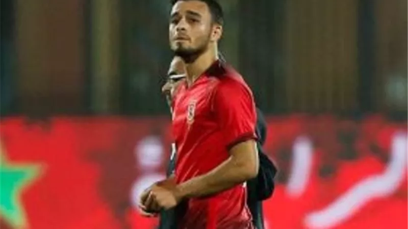 الأهلى يغرم صلاح محسن 200 ألف جنيه بعد أزمته مع لاسارتى