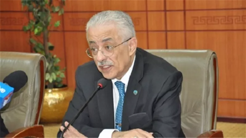 ردا على شائعة رسوب مدرسة بالكامل .. شوقي ينشر نسب نجاح طلاب أولى ثانوي