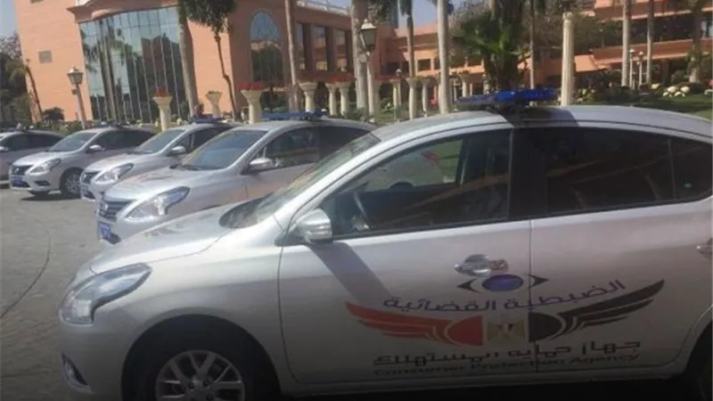 انتشار مكثف لسيارات الضبطية القضائية لمراقبة الأسواق بعد ارتفاع أسعار الوقود