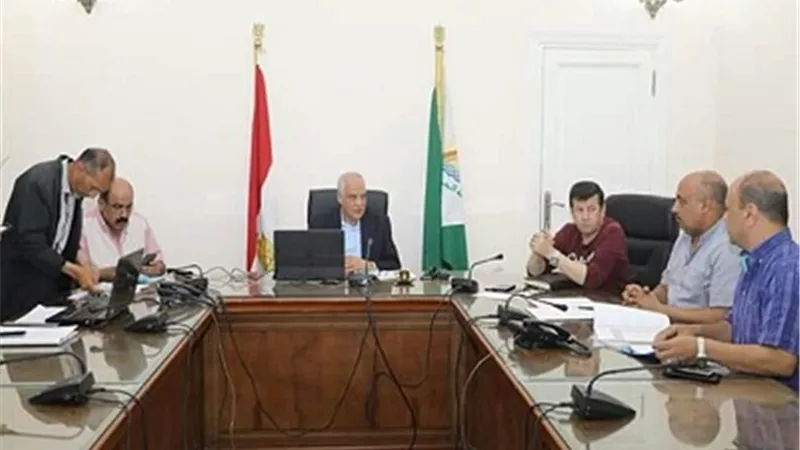 محافظ الجيزة يعتمد تعريفة الركوب لخطوط السرفيس الداخلية والاقاليم ... بالمستندات