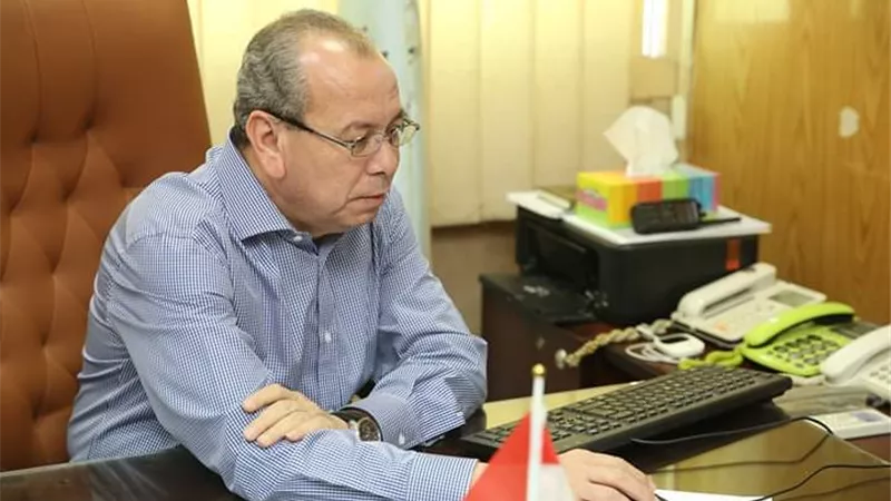 محافظ كفر الشيخ يتابع غرفة العمليات الرئيسية لحركة سير مواقف السيارات