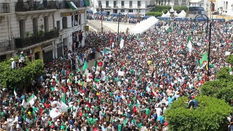 الجزائر تبحث عن 
