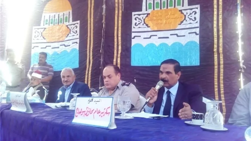 السكرتير العام المساعد يشهد مراسم الصلح بين أبناء العمومة من عائلة آل النعارية