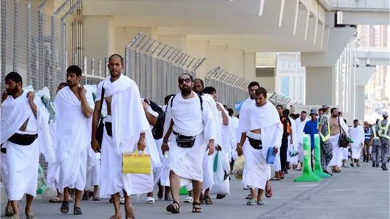 هل يجوز لبس الإحرام في البيت قبل السفر؟
