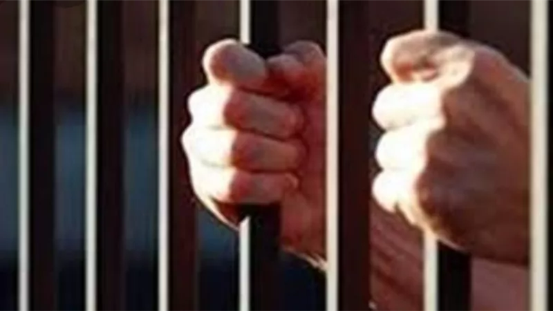 تجديد حبس عاطلين طعنا سائق لسرقته بالاكراه