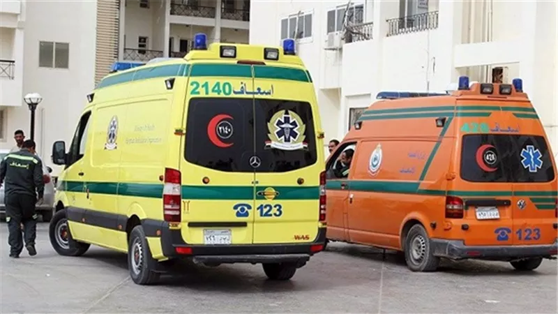 إصابة 3 أشخاص فى تصادم سيارتين بمنطقة الصف