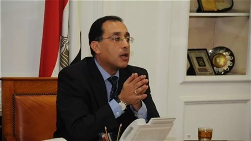 مدبولى يطلق إشارة العمل بماكينة الحفر العملاقة بمحطة مترو جمال عبدالناصر