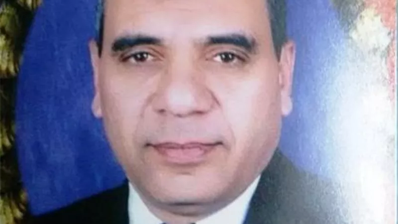 عيسوي قائما بأعمال مدير عام كلية دار العلوم بالفيوم