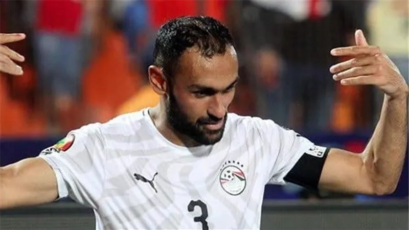 قائد المنتخب المصرى يعتذر للجماهير بعد وداع أمم افريقيا