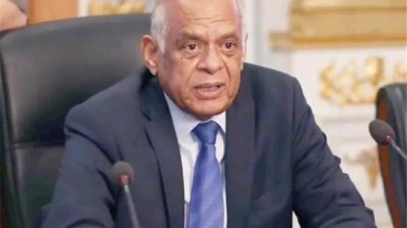 رئيس النواب: لا مساس بالوحدات السكنية بالإيجار القديم