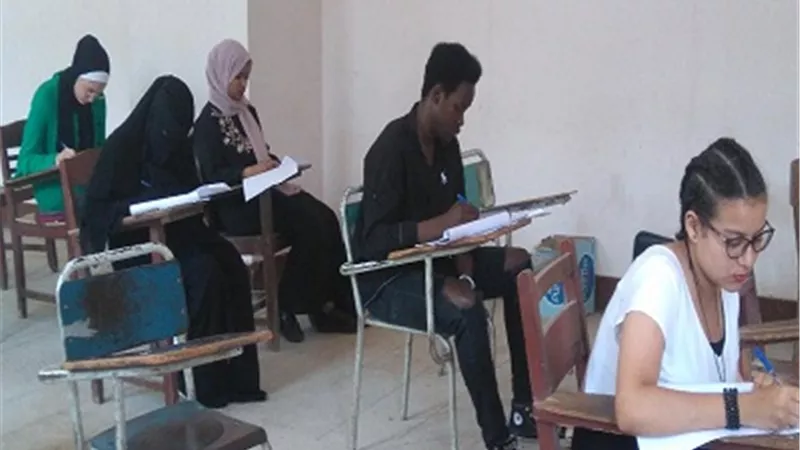 انطلاق الاختبارات التكميلية للحاصلين علي الشهادات المعادلة بألسن عين شمس