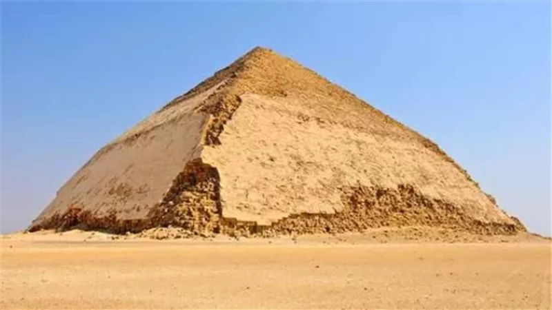 الآثار: تفتتح 