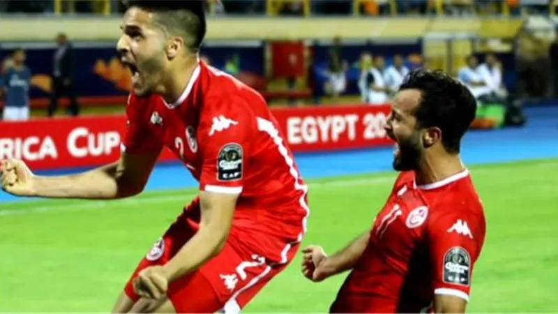 ناقد رياضي: منتخب الجزائر المرشح الأقوى للتويج ببطولة الكان.. فيديو