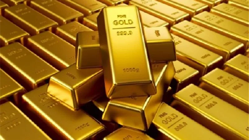 الذهب يصعد 1% عالميا مع هبوط الدولار