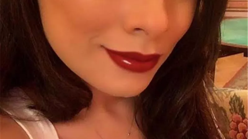سيلفى هاجر أحمد يشعل انستجرام