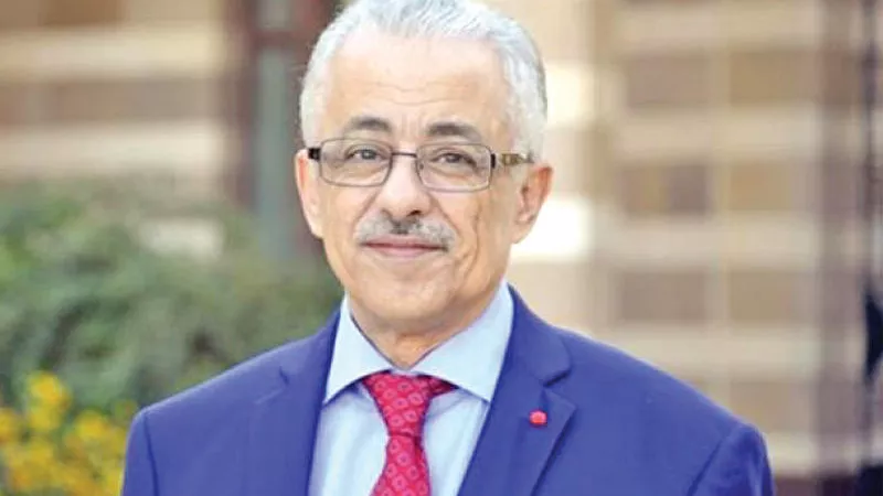 وزير التربية والتعليم يعتمد نتيجة العينة العشوائية لامتحان مادة الجيولوجيا للثانوية العامة