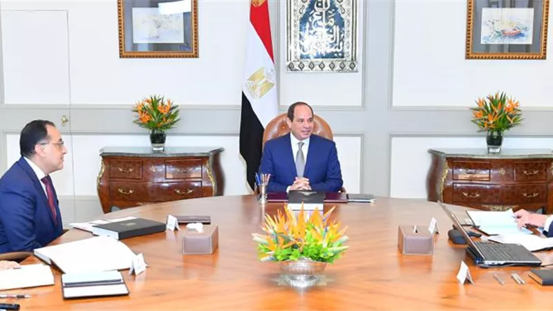 السيسي يبحث مع مجلس الوزراء الاستعداد للعام الدراسي الجديد