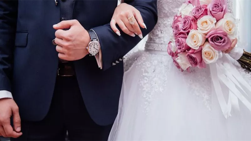 يسرق خالته ليتزوج . . والشرطة تقبض عليه فى 