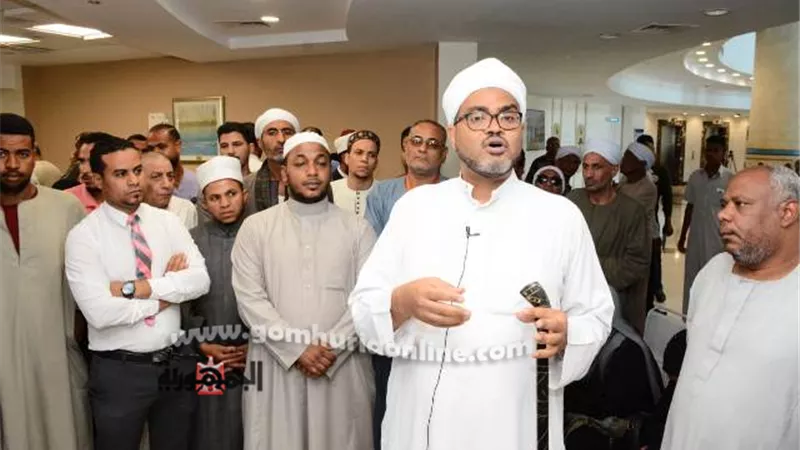 وفد الأزهر الشريف والأوقاف يدعمون مستشفى شفاء الأورمان بالأقصر