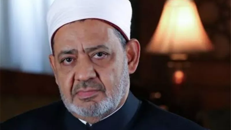 من ألمانيا : شيخ الأزهر يهنئ أوائل الثانوية الأزهرية هاتفيا