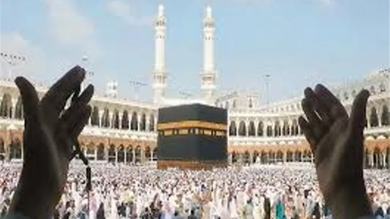 مسؤول بعثة الحج الإيرانية يصل إلى السعودية