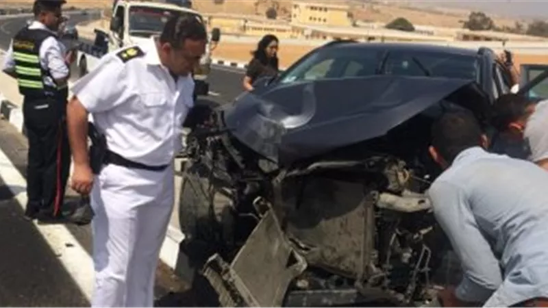 إصابة شخصين فى حادث تصادم سيارتين بطريق إسكندرية الصحراوى