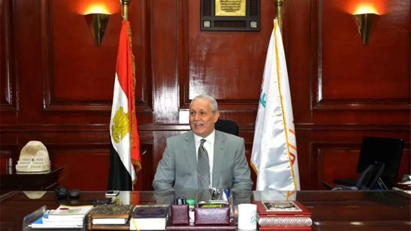تعليم الأقصر يعلن أسماء أوائل الثانوية العامة والمحافظ يهنئ
