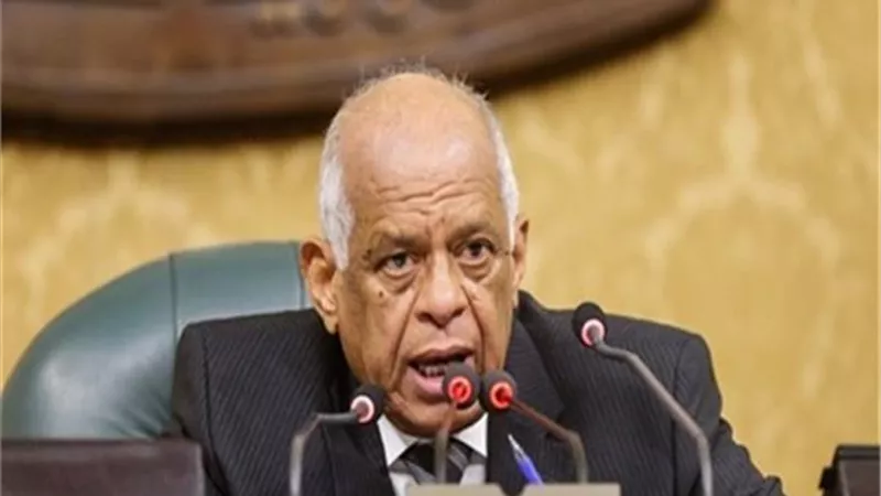 النواب يوافق نهائيا علي تعديلات قانون نقابة المحامين وحرمان طلاب التعليم المفتوح من الالتحاق بها