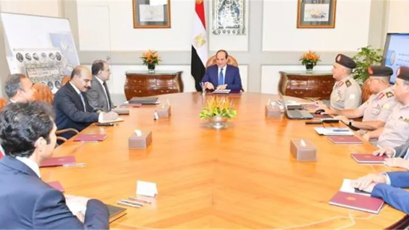 السيسى يوجه بضرورة تقديم أحدث الخدمات فى العاصمة الإدارية خلال اجتماعه برئيس الهيئة الهندسية للقوات المسلحة